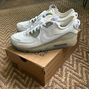 Nike Air Max Terrascape 90 Triple White